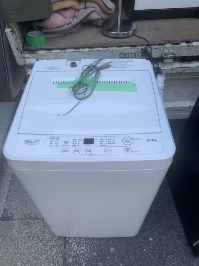 ♦️YAMADA全自動電気洗濯機 YＷＭ-T60H1 - 洗濯機